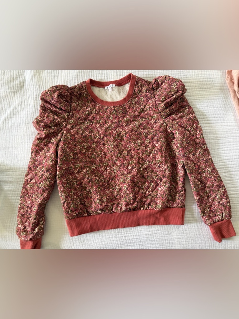 TCEC Quilted Floral Crewneck Sweatshirt in Rust and Olive